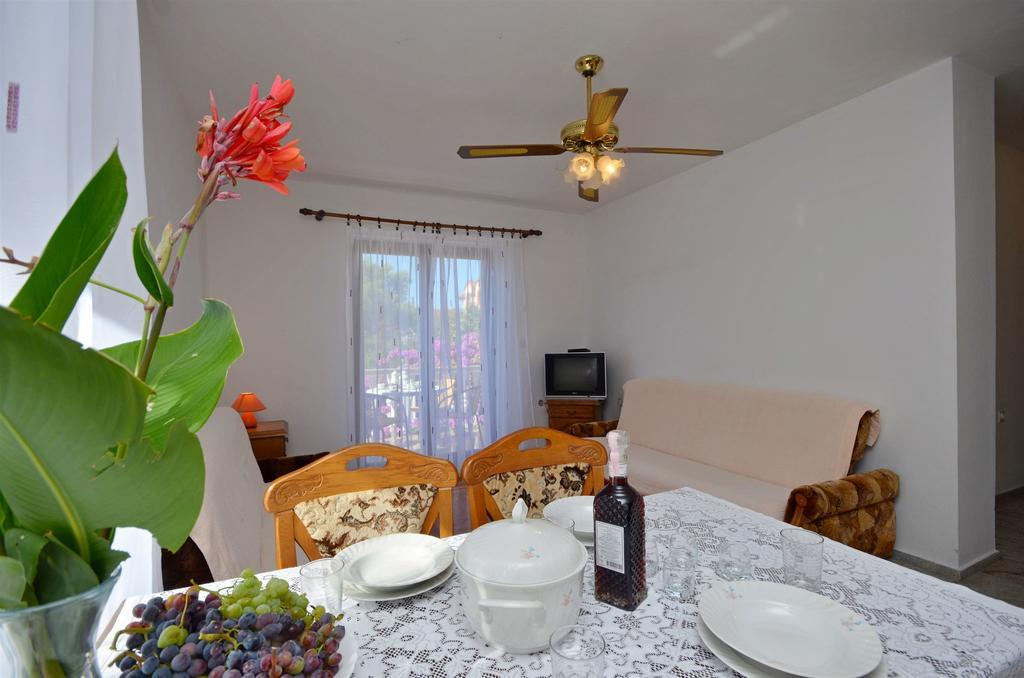 Apartments Miljenka Vodice Zewnętrze zdjęcie